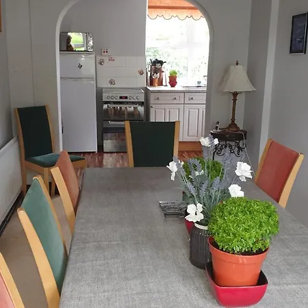 Bridge Cottage, Bainbridge, With Riverside Garden! * 베인브리지