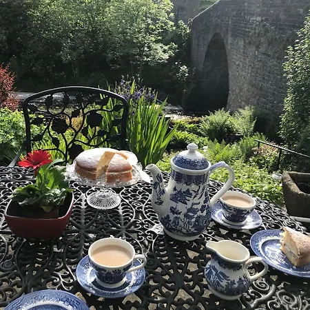 Bridge Cottage, Bainbridge, With Riverside Garden! 베인브리지