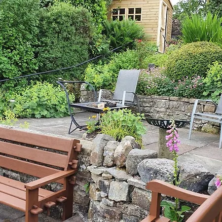 Bridge Cottage, Bainbridge, With Riverside Garden! Сasa de vacaciones *